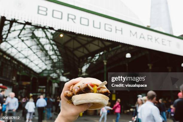 バラー マーケットの屋台の食べ物 - borough ストックフォトと画像