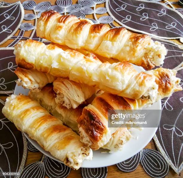 cream filled pastries - puff pastry stock pictures, royalty-free photos & images