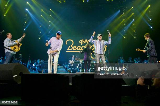 The Beach Boys live bei Night Of The Proms - das Musik-Event mit Il Novecento; Robert Groslot u.v.a. In Hamburg, o2 World Arena (Photo by Jazz Archiv...