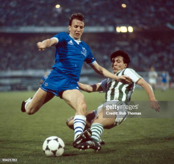 Trevor Steven of Everton is tackled by Rapid Vienna's Brauneder during the Everton v Rapid Vienna UEFA European Cup Winners Cup Final played in...