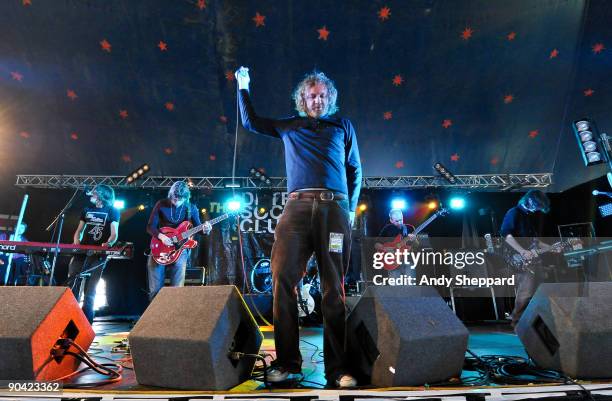 Dale Knight, Johny Bond, David Burn, David Welsh and Chris McCourtie of Detroit Social Club perform on stage on Day 2 of Reading Festival 2009 on...