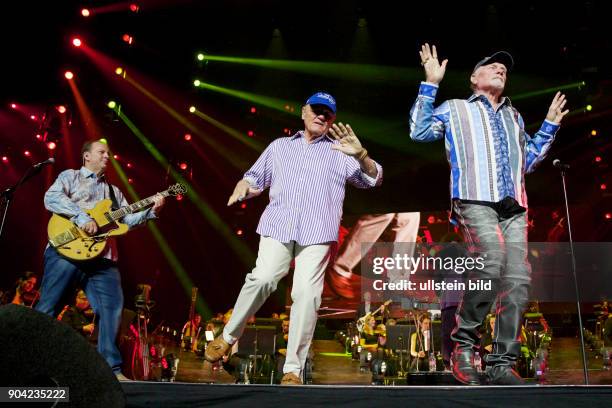 The Beach Boys live bei Night Of The Proms - das Musik-Event mit Il Novecento; Robert Groslot u.v.a. In Hamburg, o2 World Arena (Photo by Jazz Archiv...