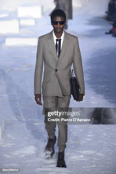 Model walks the runway at the Ermenegildo Zegna show during Milan Men's Fashion Week Fall/Winter 2018/19 on January 12, 2018 in Milan, Italy.