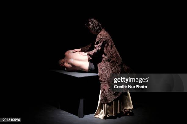 Dancer Chevi Muraday during the presentation of the 'Black Apple' show at the Teatro Español in Madrid. 12 Enero