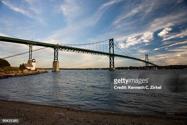 mount hope bridge - kenneth c zirkel stock pictures, royalty-free photos & images
