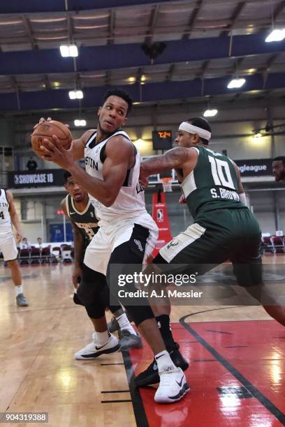 Jaron Blossomgame of the Austin Spurs handles the ball against the Wisconsin Herd during the G-League Showcase on January 12, 2018 at the Hershey...
