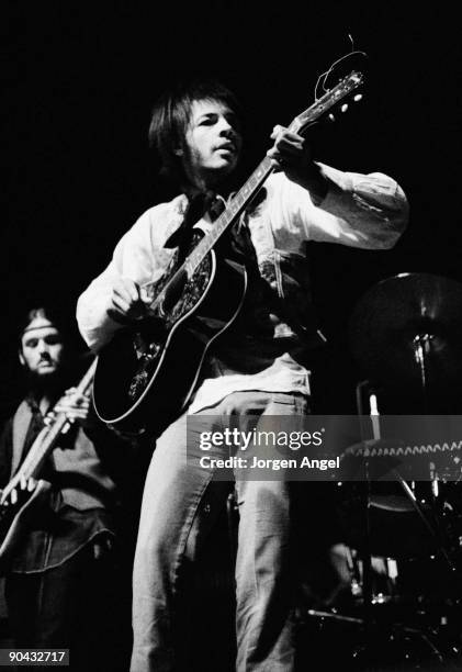 178 Love Arthur Lee Stock Photos High Res Pictures And Images Getty 178-love-arthur-lee-stock-photos-high-res-pictures-and-images-getty