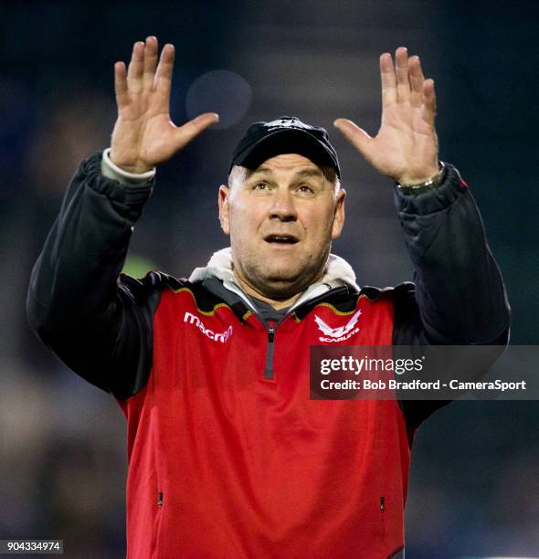 Wayne Pivac during the European Rugby Champions Cup match between Bath Rugby and Scarlets at Recreation Ground on January 12, 2018 in Bath, England.