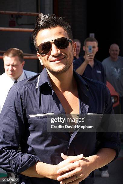 Peter Andre leaves ITV's 'This Morning' studios at the South Bank on September 8, 2009 in London, England.