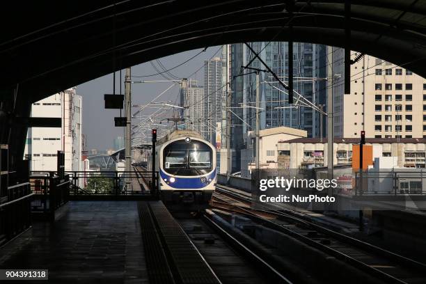 Bangkok, daily life pictures of the city center. Bangkok is the capital of the Kingdom of Thailand. The estimated population is more than 14.000.000...