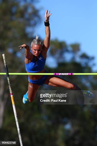 Elizabeth Parnov of WA competes in the women's pole vault during the Jandakot Airport Perth Track Classic at WA Athletics Stadium on January 13, 2018...