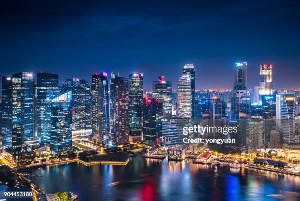 鳥瞰新加坡地平線夜景 - singapore city 個照片及圖片檔