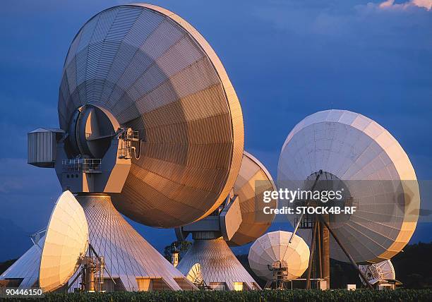 earth station raisting in the evening, bavaria, germany - raisting stock-fotos und bilder