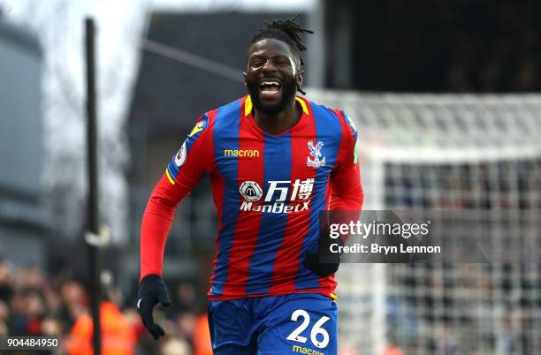 Bakary Sako of Crystal Palace celebrates after scoring his sides first goal during the Premier League match between Crystal Palace and Burnley at...