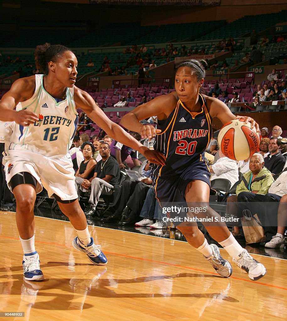 Indiana Fever v New York Liberty
