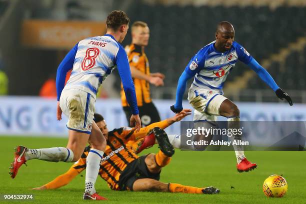 Reading's Sone Aluko gets away from a challenge during the Sky Bet Championship match between Hull City and Reading at KCOM Stadium on January 13,...
