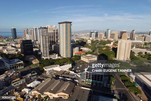 Morning view of the city of Honolulu, Hawaii is seen on January 13, 2018. - Social media ignited on January 13, 2018 after apparent screenshots of...