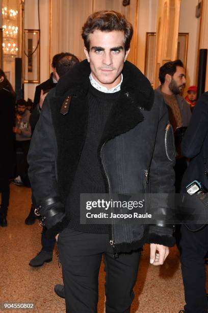 Carlo Sestini attends the Versace show during Milan Men's Fashion Week Fall/Winter 2018/19 on January 13, 2018 in Milan, Italy.