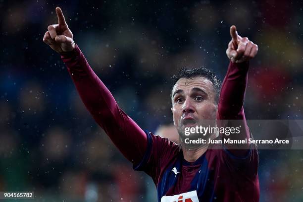 Kike Garcia of SD Eibar reacts during the La Liga match between SD Eibar and Atletico Madrid at Ipurua Municipal Stadium on January 13, 2018 in...