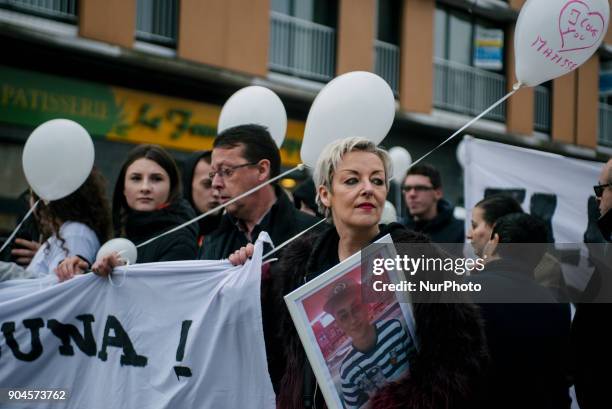 Between 200 and 300 people gathered on January 13 in Fives in Lille, France for a white march for Sélom and Matisse, two young people from the Fives...