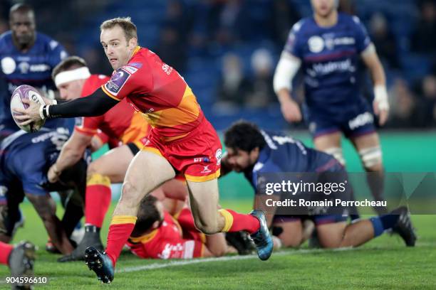 Sarel Pretorius of Newport in action during the European Rugby Challenge Cup match between Union Bordeaux Begles and Newport Dragons at stade Chaban...