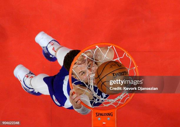 Blake Griffin of the Los Angeles Clippers slam dunks against Sacramento Kings during the second half at Staples Center on January 13, 2018 in Los...