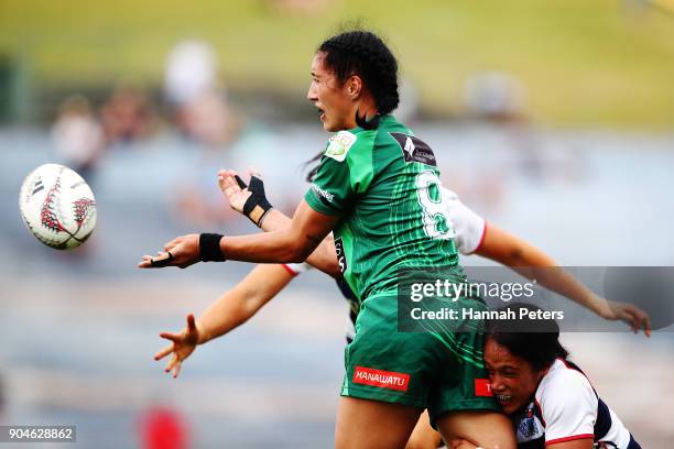 Sarah Goss of Manawatu passes the ball out during the Bayleys National Sevens quarter final cup match between Manawatu and Wellington at Rotorua...