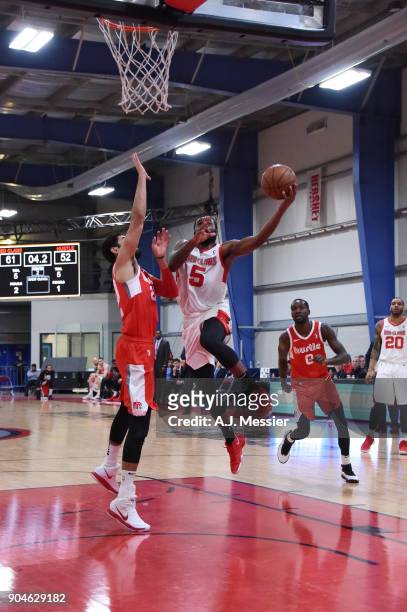 Kadeem Allen of the Maine Red Claws handles the ball during the NBA G-League Showcase Game 25 between the Memphis Hustle and the Maine Red Claws on...