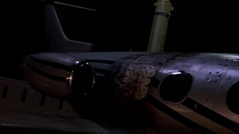 Jet Engine Back Fire View 121 Jet Engine Fire Stock Videos, Footage, & 4K Video Clips - Getty Images