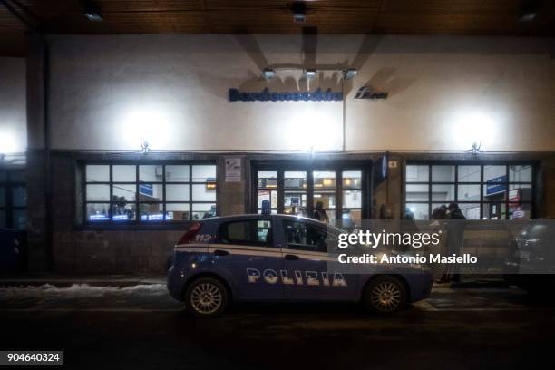 300 Ventimiglia Railway Station Stock Photos High Res Pictures And 300-ventimiglia-railway-station-stock-photos-high-res-pictures-and