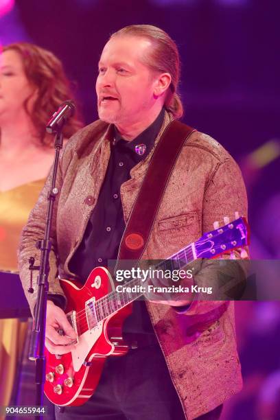 Joey Kelly performs during the 'Schlagerchampions - Das grosse Fest der Besten' TV Show at Velodrom on January 13, 2018 in Berlin, Germany.