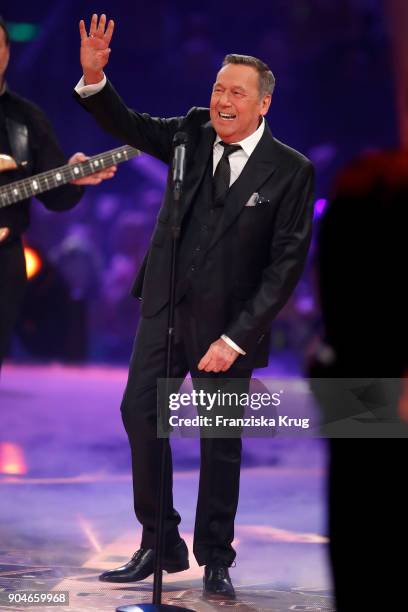 Roland Kaiser performs during the 'Schlagerchampions - Das grosse Fest der Besten' TV Show at Velodrom on January 13, 2018 in Berlin, Germany.