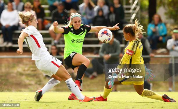 Ellie Carpenter of Canberra in action during the round 11 W-League match between Canberra United and the Western Sydney Wanderers at McKellar Park on...