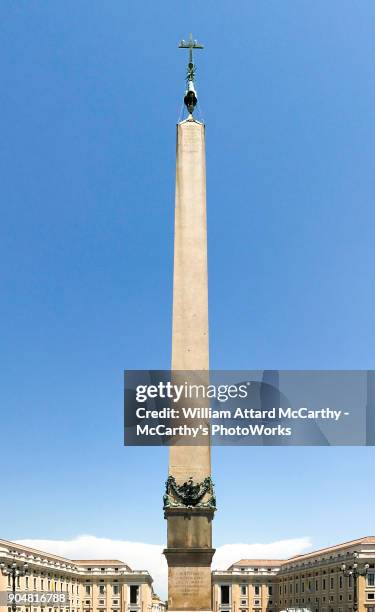egyptian needle - obelisk stock pictures, royalty-free photos & images
