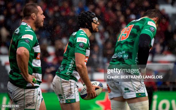 Treviso's fly-half Ian McKinley gets ready to kick the ball during the Champions Cup rugby union match RC Toulon vs Treviso on January 14, 2018 at...