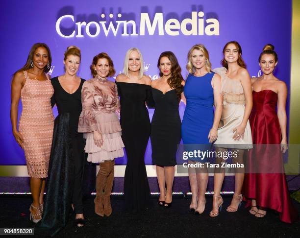 Actresses Holly Robinson Peete, Jodie Sweetin, Candace Cameron Bure, Michelle Vicary, VP, Programming and Network Publicity, Crown Media Family...