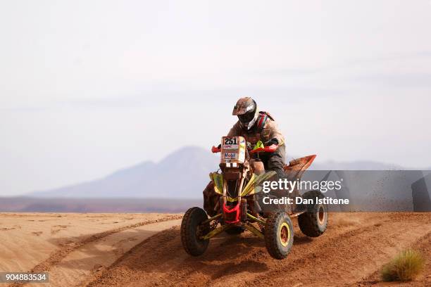 Nelson Augusto Sanabria Galeano of Paraguay and Sanabria Dakar rides a Raptor Yamaha quad bike in the Classe : GQ.1 : 2 Roues Motrices - 0 during...