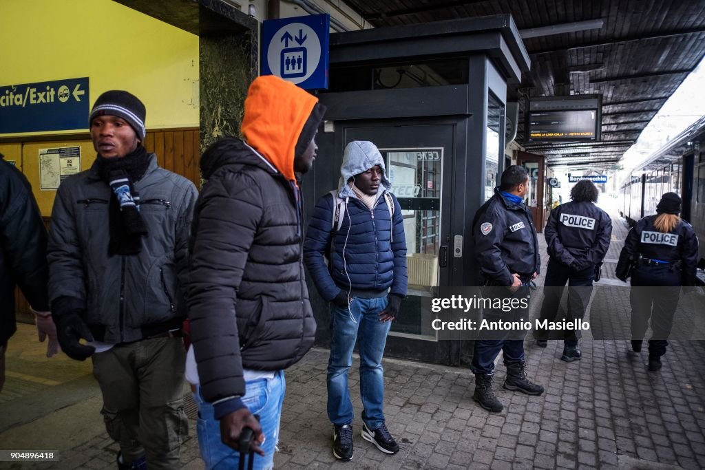 African Migrants Travel Through Italy