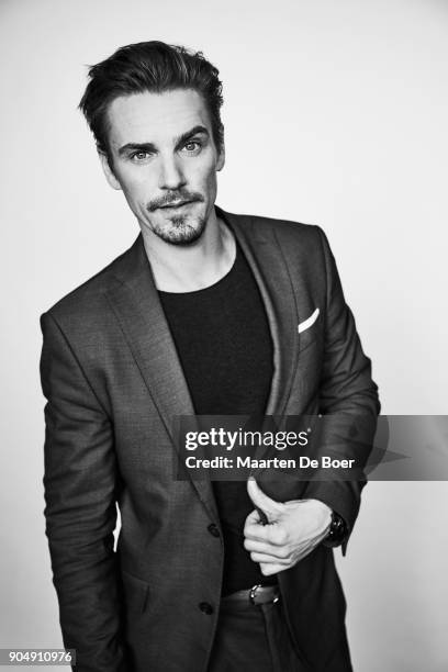 William Riley Smith 3,059 The Cw Winter Tca Press Tour Photos & High Res Pictures - Getty ...