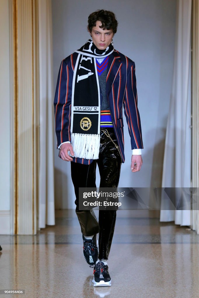 Versace - Runway - Milan Men's Fashion Week Fall/Winter 2018/19