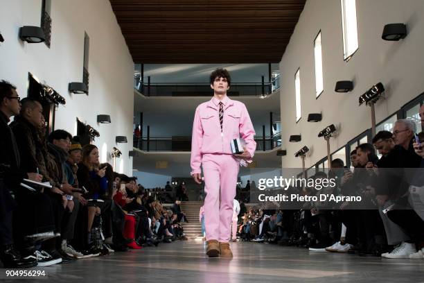 Model walks the runway at the MSGM show during Milan Men's Fashion Week Fall/Winter 2018/19 on January 14, 2018 in Milan, Italy.