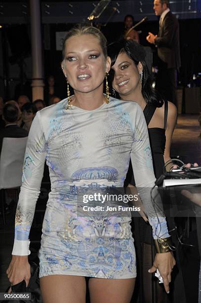 Kate Moss attends the 2009 GQ Men Of The Year Awards at The Royal Opera House on September 8, 2009 in London, England.