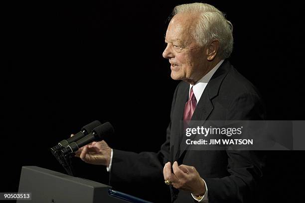 "Face the Nation" anchor Bob Schieffer speaks during a memorial service for CBS newsman Walter Cronkite at the Lincoln Center in New York on...