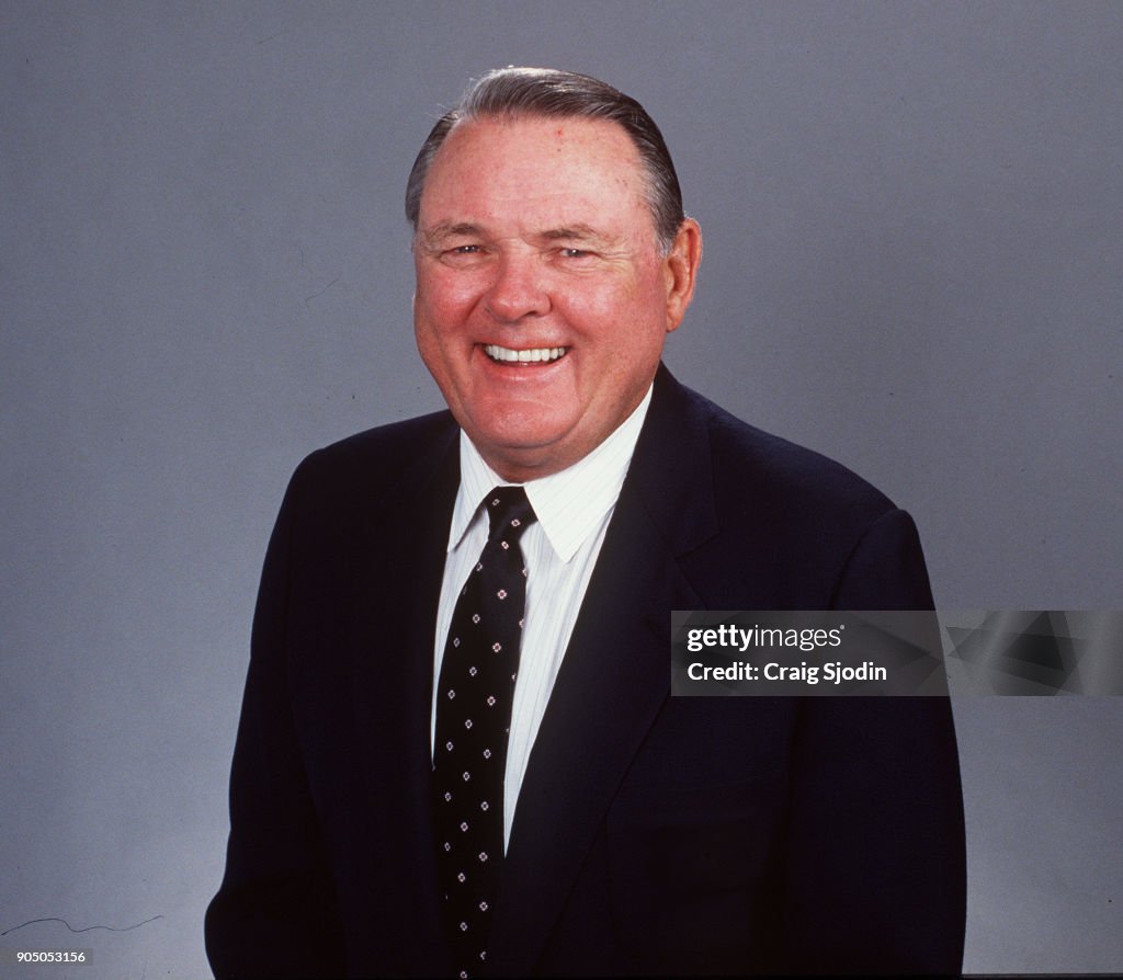 ABC SPORTS COMMENTATOR KEITH JACKSON