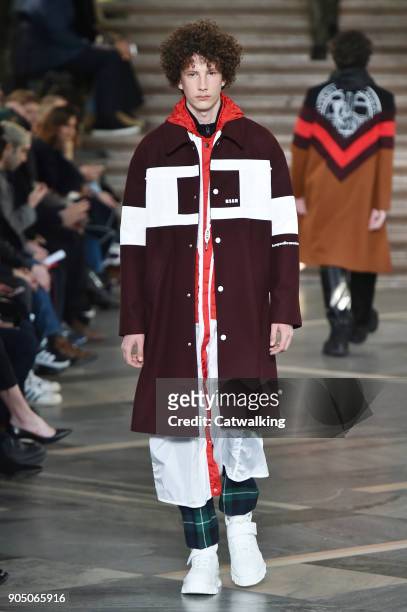 Model walks the runway at the MSGM Autumn Winter 2018 fashion show during Milan Menswear Fashion Week on January 14, 2018 in Milan, Italy.