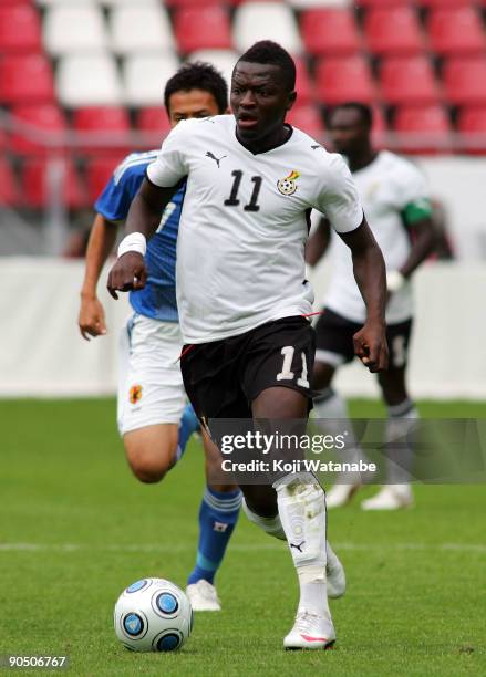 Sulley Muntari of Ghana in action during the international friendly match between Ghana and Japan at Stadion Galgenwaard on September 9, 2009 in...