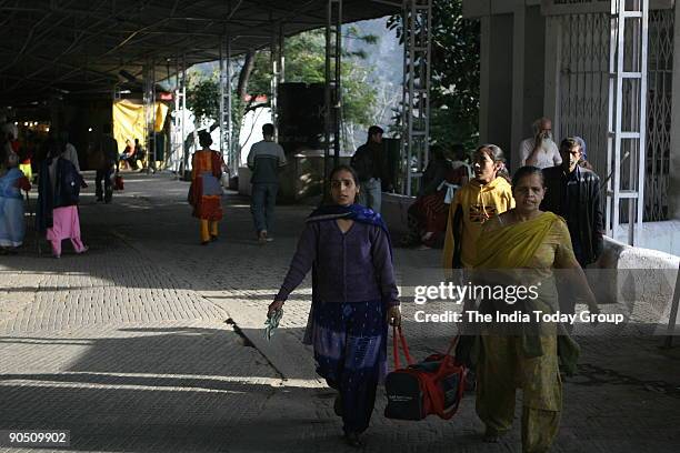 Devotees at Mata Vaishno Devi mandir