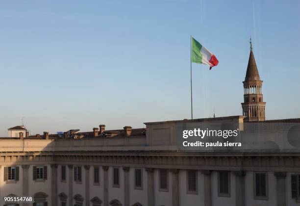 royal palace of milan - palazzo reale milan stockfoto's en -beelden