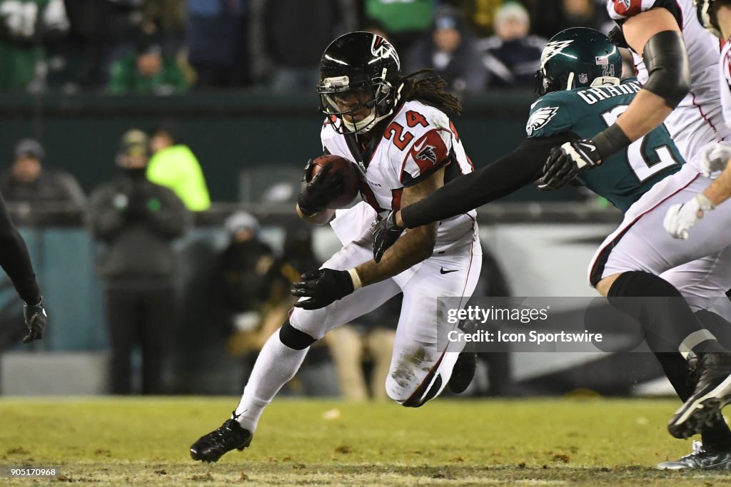 NFL: JAN 13 NFC Divisional Playoff  Falcons at Eagles