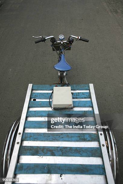 Rickshaw Van Photos and Premium High Res Pictures - Getty Images